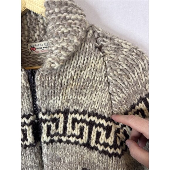 Vintage Hand Knit Cowichan Style Wool Cardigan Women XS/S Thunderbird - Picture 3 of 6